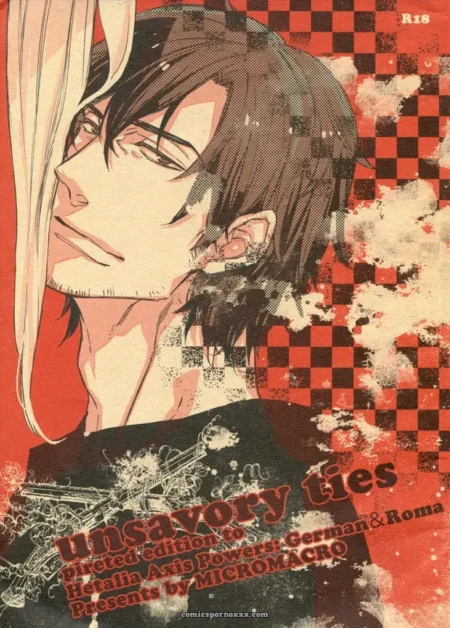 Mecs aux cheveux sombres et clairs s'embrassent, lèvres entrouvertes, mains dans les cheveux, fond échiquier rouge-noir.