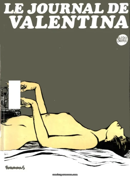 Valentina nue allongée jambes écartées main caressant sein ferme objet blanc près machine à écrire érotique